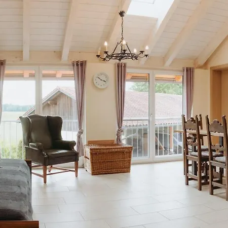 Gut Mischenried Apartment